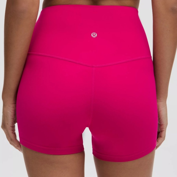 Lululemon - Picture 3 of 3